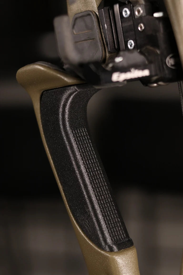 Hoyt RX-5 Custom Grip – Your LOGO!