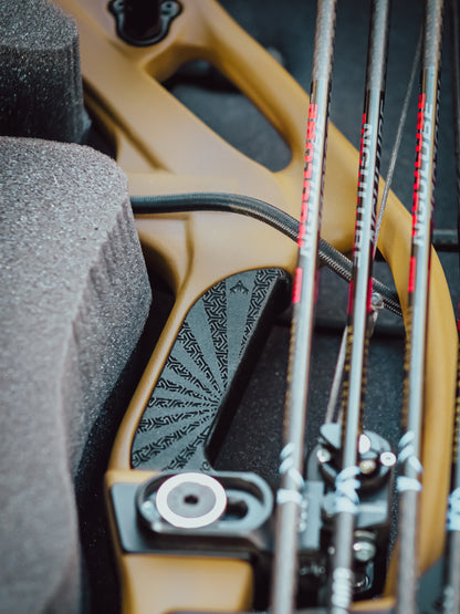 Hoyt RX-9/Ultra Carbon Grip